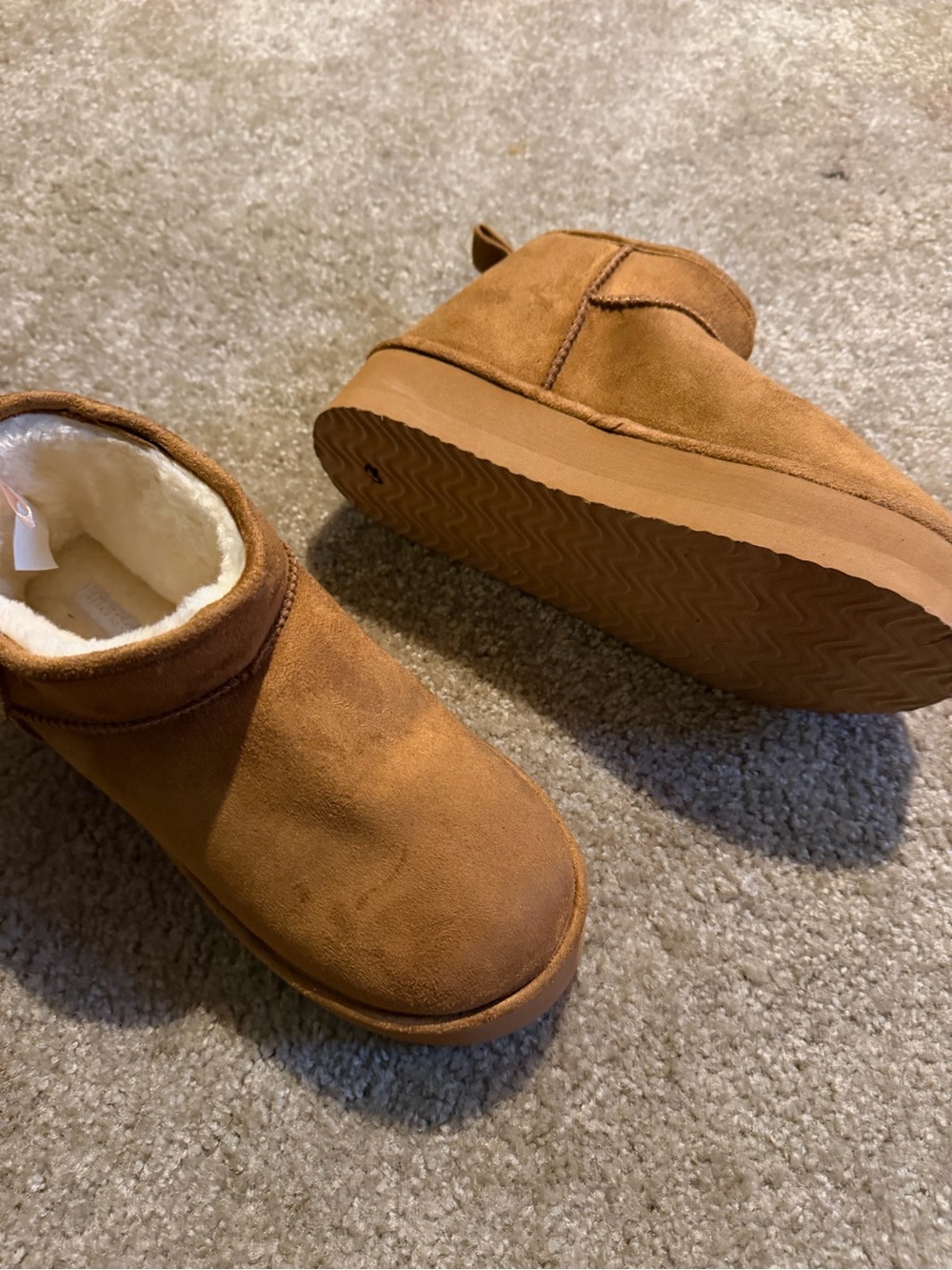 Cozy Faux-Shearling Platform Boots in Chestnut